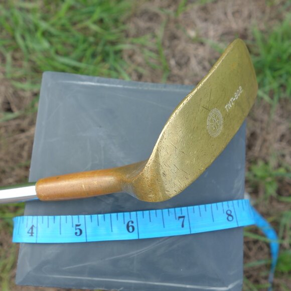 Vintage TNT 802 Right Handed Putter with Golf Pride Traction Action Grip - Picture 6 of 16